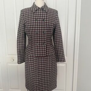 Casual Corner Women's Multicolor Houndstooth Skirt and Blazer Suit- size 10